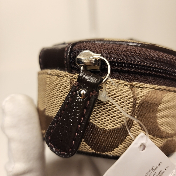 Coach Travel Jewelry Case with Pouch - Picture 17 of 17